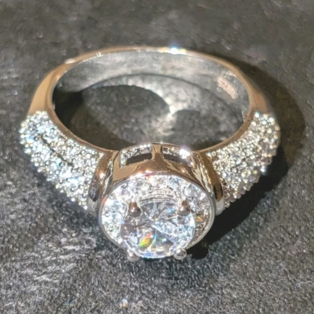 Stunning Unisex 3 Ct Cushion Lab Created Diamond 925 Silver Ring Sz 7